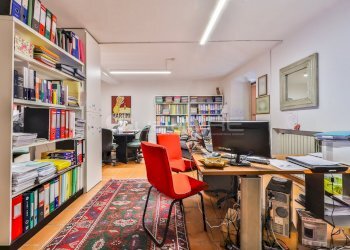 IMG_4170 - Office Via Borgonuovo 10, Bologna (neighborhood Centro Storico) - photo 11