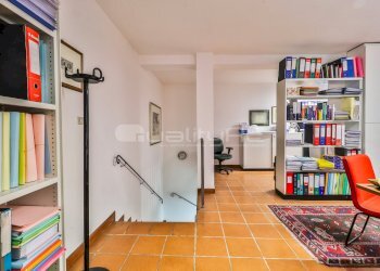 IMG_4179 - Office Via Borgonuovo 10, Bologna (neighborhood Centro Storico) - photo 15