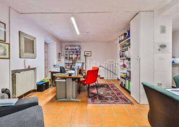 IMG_4177 - Office Via Borgonuovo 10, Bologna (neighborhood Centro Storico) - photo 16