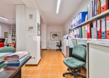 IMG_4176 - Office Via Borgonuovo 10, Bologna (neighborhood Centro Storico) - photo 17