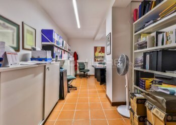 IMG_4172 - Office Via Borgonuovo 10, Bologna (neighborhood Centro Storico) - photo 28