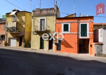 Two-room apartment Vasto - photo 4