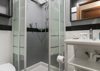 Two-room apartment Via Ambrogio Binda, Milano (neighborhood Barona) - photo 4