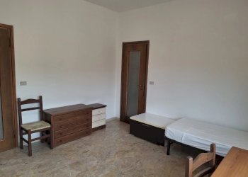 Foto immobile - Non-buildable land Via San Donato, Bologna (neighborhood San Donato) - photo 2