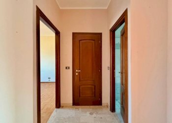 Three-room apartment Bra - photo 29