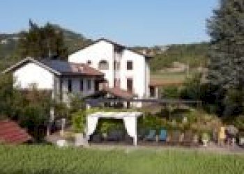 Farm Santo Stefano Belbo - photo 2