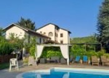 Farm Santo Stefano Belbo - photo 11
