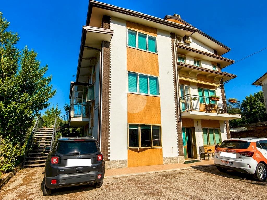 Four-room apartment Via Piangenghino, Saludecio - photo 1