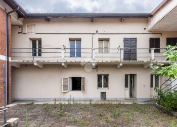 Stable - Palace Via Crotta, Cascinette d'Ivrea - photo 36