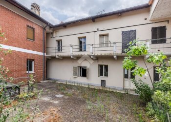 Stable - Palace Via Crotta, Cascinette d'Ivrea - photo 38