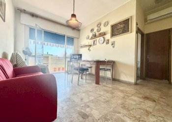Three-room apartment Viale Antonio Canova, Cesenatico - photo 4