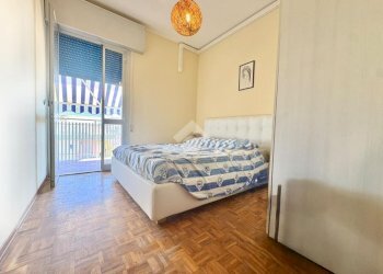 Three-room apartment Viale Antonio Canova, Cesenatico - photo 12