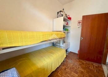 Three-room apartment Viale Antonio Canova, Cesenatico - photo 16