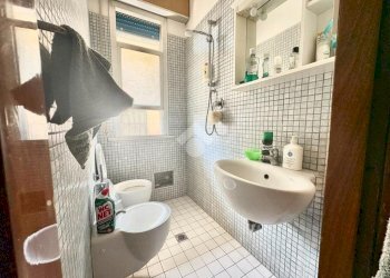 Three-room apartment Viale Antonio Canova, Cesenatico - photo 19