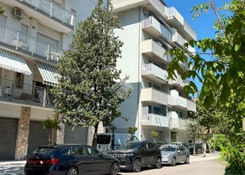 Three-room apartment Viale Antonio Canova, Cesenatico - photo 22