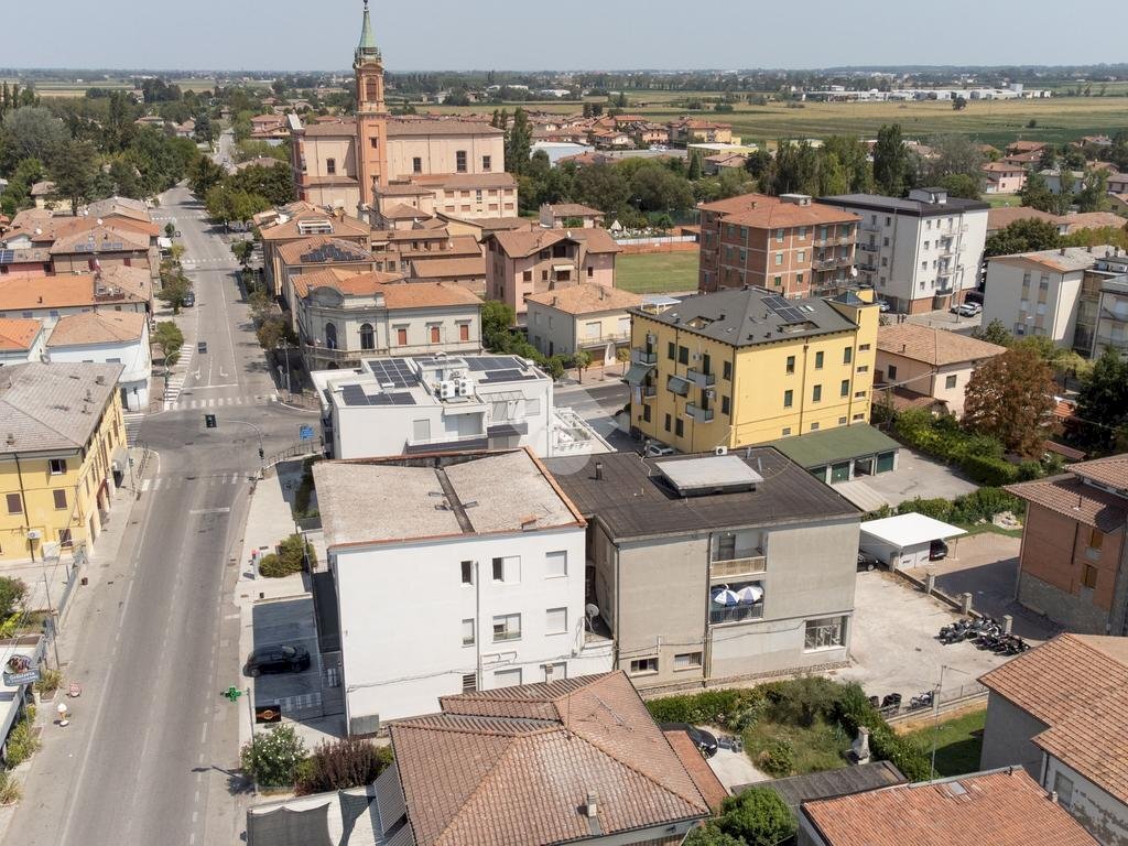 Four-room apartment Via di Renazzo, Cento - photo 3