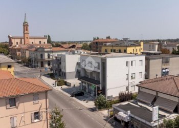 Four-room apartment Via di Renazzo, Cento - photo 2