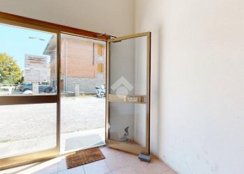 Four-room apartment Via di Renazzo, Cento - photo 12