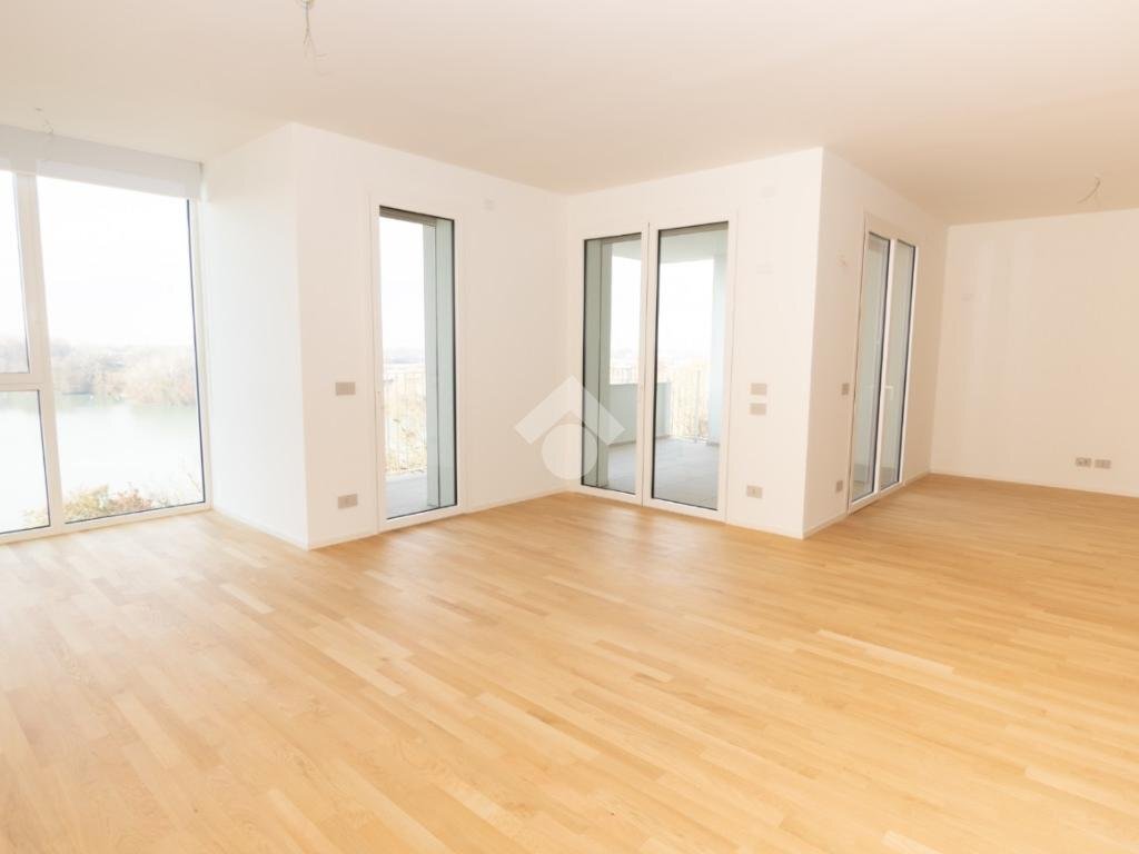 Four-room apartment Via 25 Novembre, Basiglio - photo 1