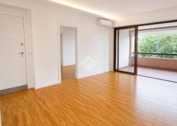 Four-room apartment via Gugliemo Marconi, hamlet Milano 3, Basiglio - photo 2