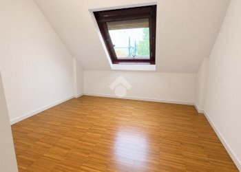 Four-room apartment via Gugliemo Marconi, hamlet Milano 3, Basiglio - photo 5