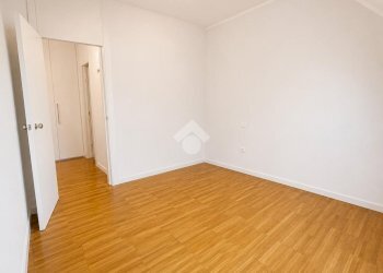 Four-room apartment via Gugliemo Marconi, hamlet Milano 3, Basiglio - photo 6