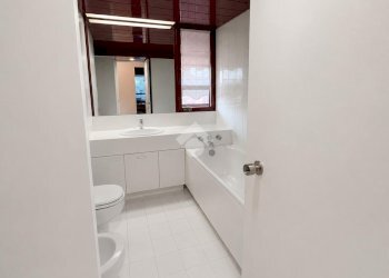 Four-room apartment via Gugliemo Marconi, hamlet Milano 3, Basiglio - photo 11