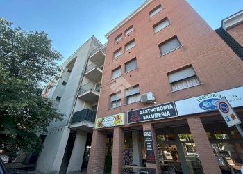 Bilocale Via Silvio Pellico, Parma - foto 1