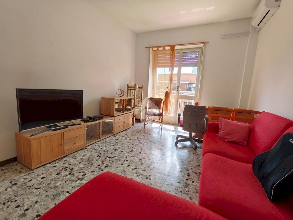 Three-room apartment Via Mondovì, Milano (neighborhood Cimiano) - photo 2