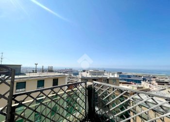 Three-room apartment Via dei sessanta, Genova (neighborhood Cornigliano) - photo 6