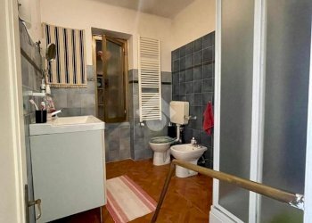 Three-room apartment Via dei sessanta, Genova (neighborhood Cornigliano) - photo 21