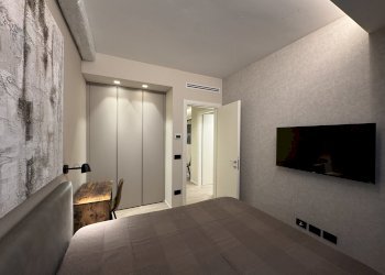 CAMERA 1 - Three-room apartment via San Petronio Vecchio, Bologna (neighborhood Santo Stefano) - photo 19