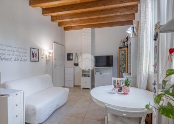Two-room apartment Via Privata Branda Castiglioni, Milano (neighborhood Bovisa) - photo 5