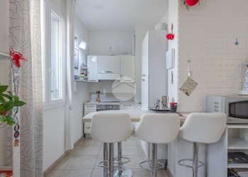 Two-room apartment Via Privata Branda Castiglioni, Milano (neighborhood Bovisa) - photo 12