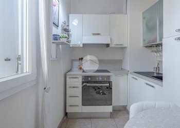 Two-room apartment Via Privata Branda Castiglioni, Milano (neighborhood Bovisa) - photo 13