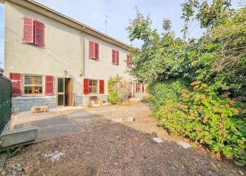 Casa semi indipendente Via Pineroli, Alessandria - foto 1