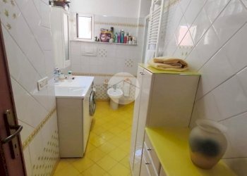 Four-room apartment Via Germano Jori, Genova (neighborhood Certosa) - photo 11