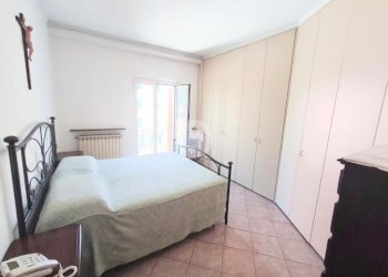 Four-room apartment Via Germano Jori, Genova (neighborhood Certosa) - photo 14