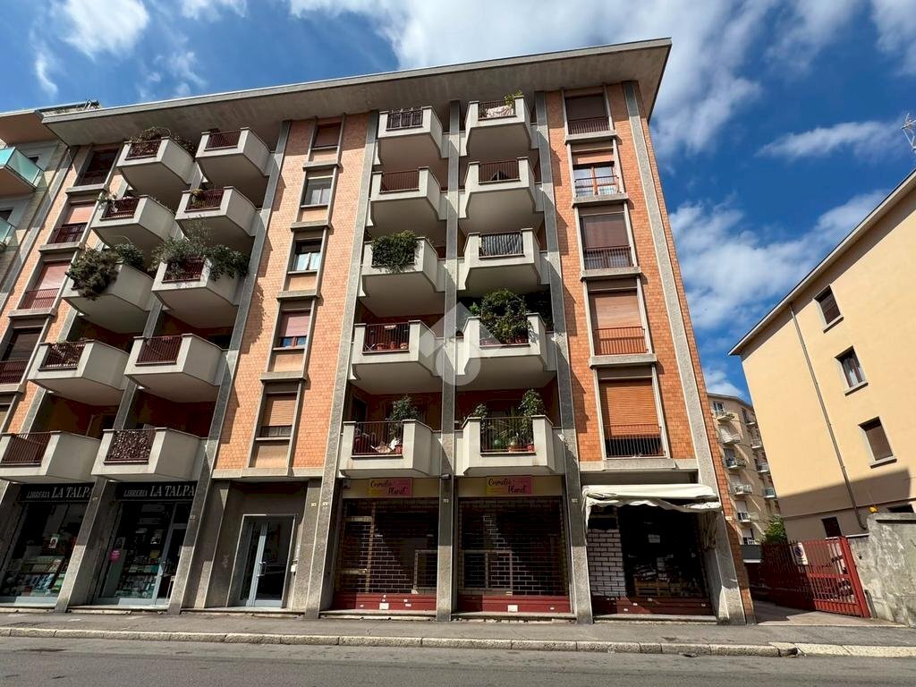 Shop Negozio Viale Roma 16/I, Novara - photo 3