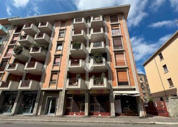 Shop Negozio Viale Roma 16/I, Novara - photo 3