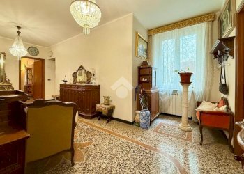 Four-room apartment Via Giovanni Tommaso Invrea, Genova (neighborhood Foce) - photo 9