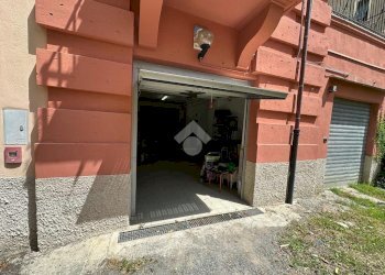 Magazzino viale goffredo franchini, Genova (zona Nervi) - foto 4