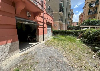 Magazzino viale goffredo franchini, Genova (zona Nervi) - foto 5