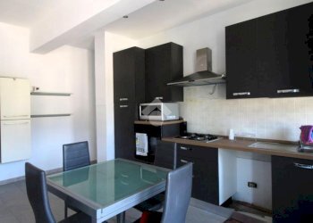 Two-room apartment Via Terpi, Genova (neighborhood Montesignano) - photo 2