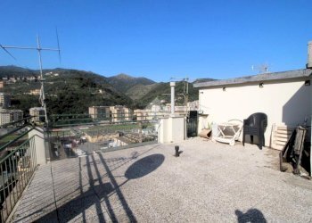Two-room apartment Via Terpi, Genova (neighborhood Montesignano) - photo 11