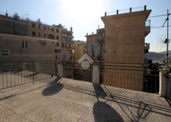 Two-room apartment Via Terpi, Genova (neighborhood Montesignano) - photo 14