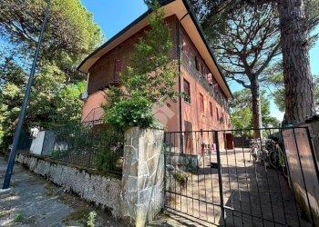 Box Viale dei Pini, Ravenna (neighborhood Marina Romea) - photo 1