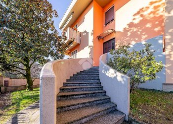Portion of a house Strada Naviglia, Parma (neighborhood San Lazzaro) - photo 30