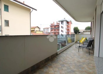 Three-room apartment Via Santa Maria, Bareggio - photo 11