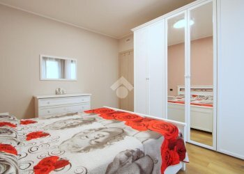 Three-room apartment Via Santa Maria, Bareggio - photo 19